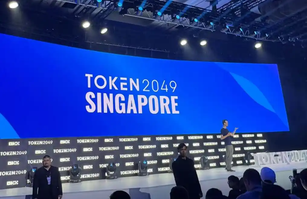 Vitalik 2049 演讲全文：以太坊需要在满足需求的同时，保持开源和去中心化的价值观